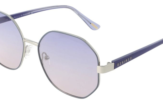 Desiree DE2449S