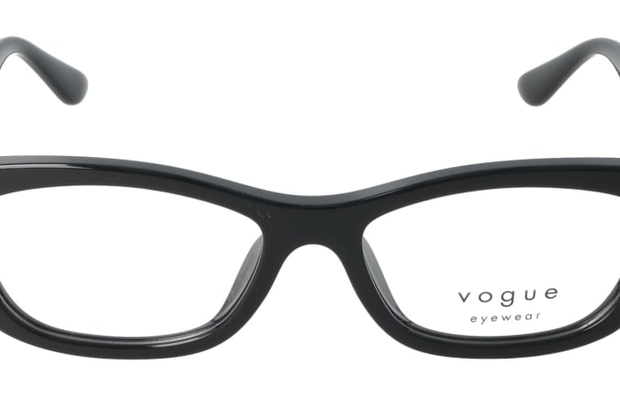 Vogue V05640U