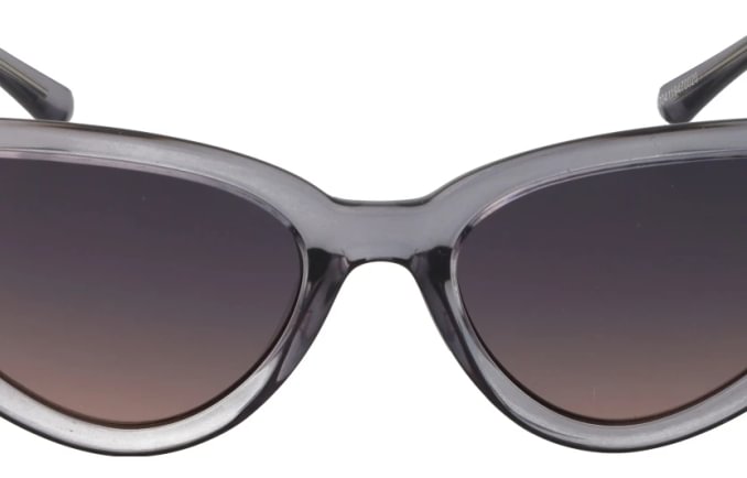 Guess GU7819