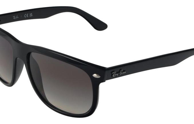 Ray-Ban RB4147