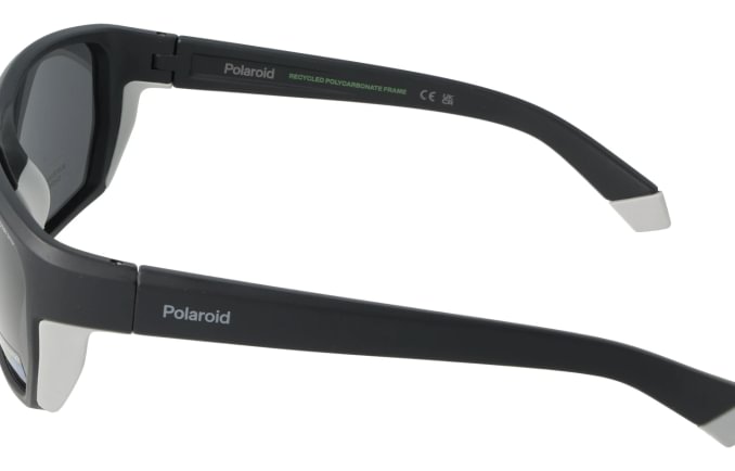 Polaroid PLD7057