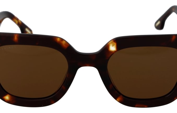Desiree DE2418S
