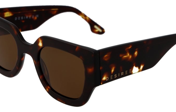 Desiree DE2418S