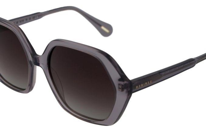 Desiree DE2415S