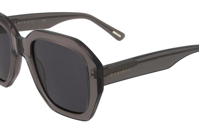 Desiree DE2408S