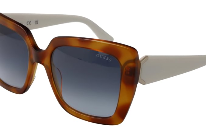 Guess GU7889
