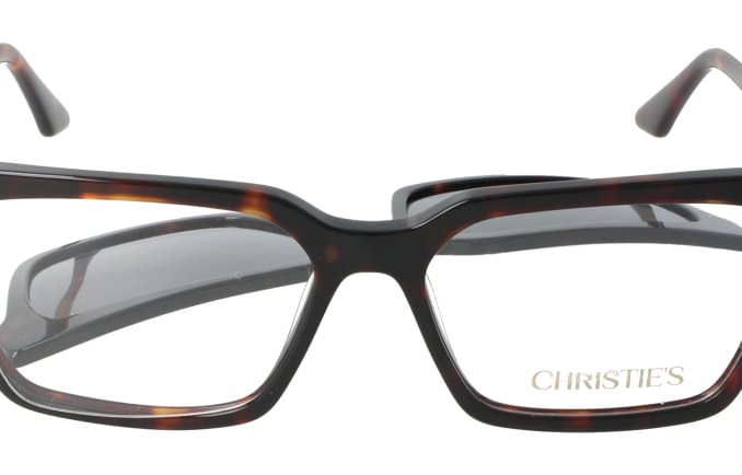 Christie's PC1097