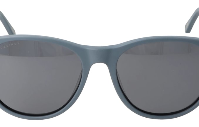 Desiree DE2459S