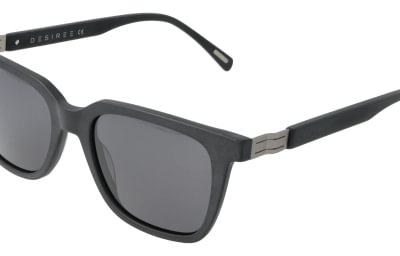 Desiree DE2458S
