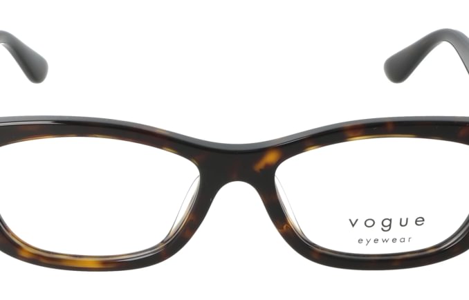 Vogue V05640U
