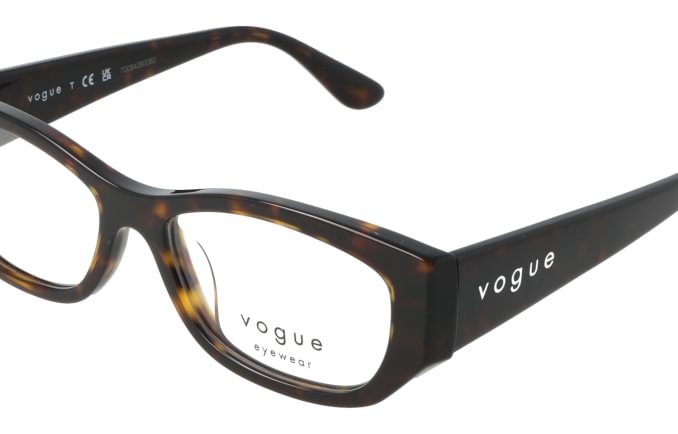Vogue V05640U