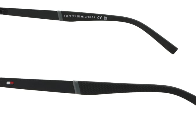Tommy Hilfiger TH2083