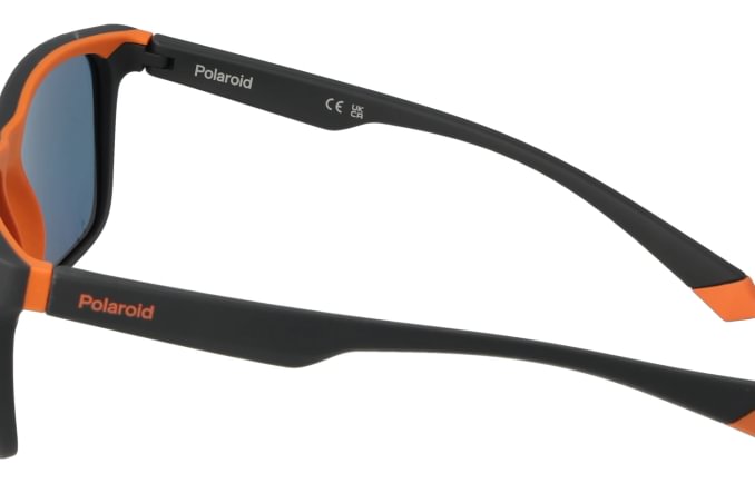 Polaroid PLD2141